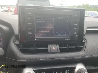2022 Toyota RAV4 XLE z VIN 2T3P1RFV5NC282921, wystawiony jako IAAI lot #42900624 z przebiegiem 43 470 mil mil oraz . Historia ofert i sprzedaży dostępna na DreamBid. Obrazek 6.