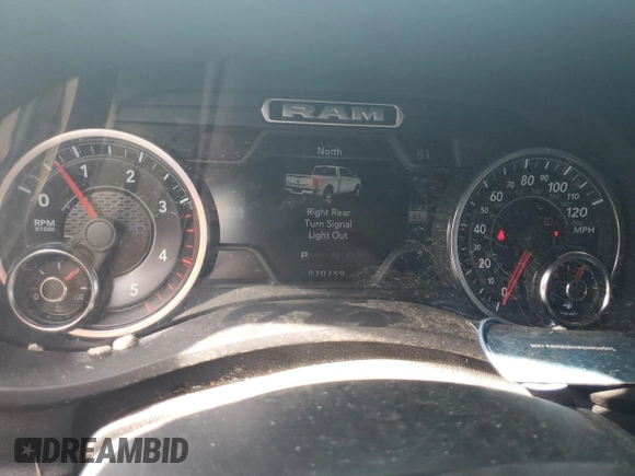 2020 Ram 2500 Laramie z VIN 3C6UR5FL2LG282784, wystawiony jako Copart lot #54198945 z przebiegiem 70 759 mil mil oraz Szkoda całkowita • Salvage title. Historia ofert i sprzedaży dostępna na DreamBid. Obrazek 9.