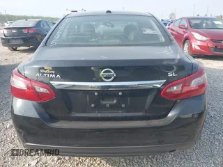 2018 Nissan Altima SR with VIN 1N4AL3AP9JC166595, listed as a IAAI auction lot 42138175 with 98,377 mi miles and . Bid and sale history available at carsss.com. Image 15.