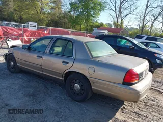 2006 Ford Police Interceptor с VIN 2FAFP71W36X107870, выставлен на аукционе IAAI как лот 42061587 с пробегом Не указан миль и . История ставок и продаж доступна на DreamBid. Изображение 3.