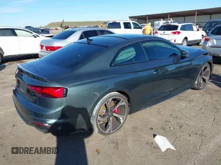 2021 Audi RS 5 z VIN WUANWAF50MA903670, wystawiony jako IAAI lot #41266483 z przebiegiem 36 200 mil mil oraz . Historia ofert i sprzedaży dostępna na DreamBid. Obrazek 4.