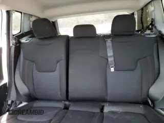 2015 Jeep Renegade Trailhawk with VIN ZACCJBCT0FPB53582, listed as a Copart auction lot 53360135 with Not Provided miles and Salvage Title. Bid and sale history available at DreamBid. Image 10.