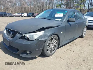 2008 BMW 5 Series 550i with VIN WBANW53598CT34351, listed as a IAAI auction lot 41931195 with 198,088 mi miles. Bid and sale history available at carsss.com. Image 6.