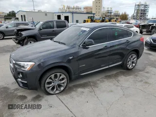 2018 BMW X4 xDrive28i with VIN 5UXXW3C51J0T82352, listed as a Copart auction lot 37473134 with 34,220 mi miles. Bid and sale history available at carsss.com. Image 1.