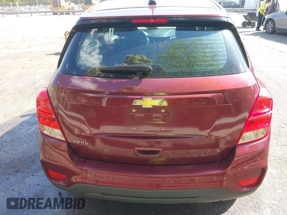 2017 Chevrolet Trax LS with VIN 3GNCJKSBXHL231417, listed as a IAAI auction lot 42032587 with 56,986 mi miles. Bid and sale history available at carsss.com. Image 16.