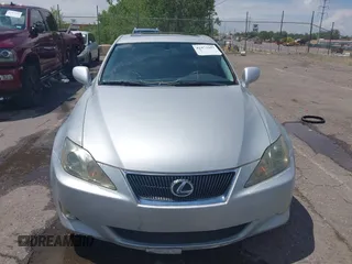 2006 Lexus IS 250 z VIN JTHBK262662013211, wystawiony jako IAAI lot #42473423 z przebiegiem 143 129 mil mil oraz . Historia ofert i sprzedaży dostępna na DreamBid. Obrazek 12.