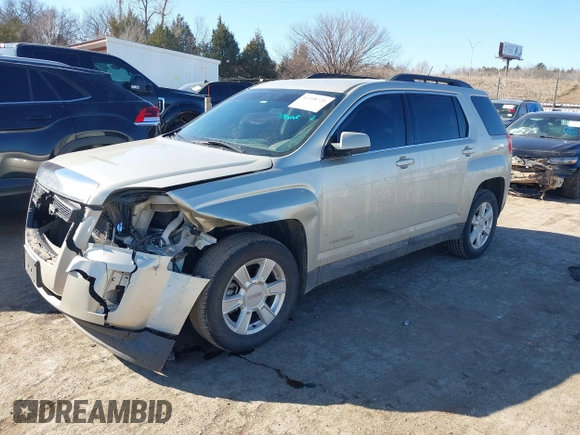 2013 GMC Terrain SLT with VIN 2GKALUEK3D6277787, listed as a IAAI auction lot 41398721 with 119,622 mi miles and . Bid and sale history available at carsss.com. Image 2.