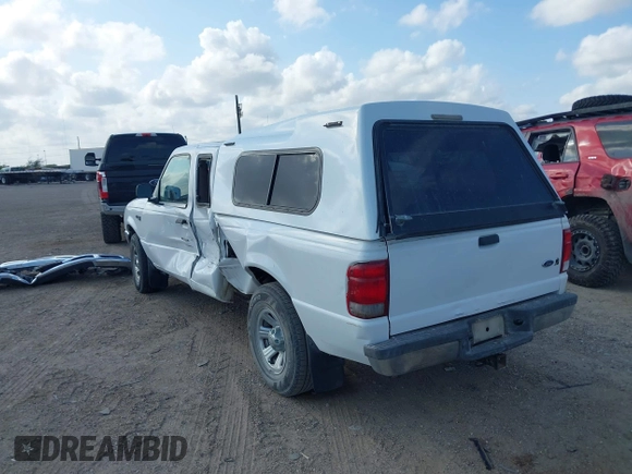 2000 Ford Ranger XL with VIN 1FTYR14V5YTA27015, listed as a IAAI auction lot 40703797 with 212,894 mi miles. Bid and sale history available at carsss.com. Image 3.