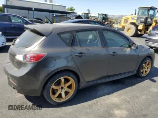 2011 Mazda 3 S Sport z VIN JM1BL1K59B1376286, wystawiony jako Copart lot #59350725 z przebiegiem 156 984 mil mil oraz Czysty tytuł • Clean title. Historia ofert i sprzedaży dostępna na DreamBid. Obrazek 3.