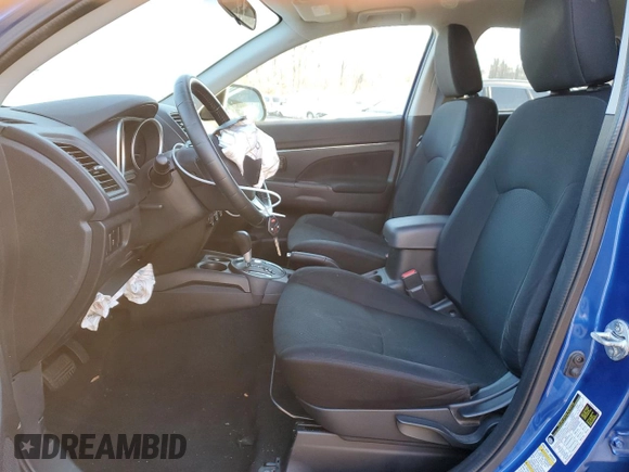 2015 Mitsubishi Outlander ES z VIN 4A4AP3AUXFE002703, wystawiony jako Copart lot #53451505 z przebiegiem 24 774 mil mil oraz Nie do naprawy • Non repairable. Historia ofert i sprzedaży dostępna na DreamBid. Obrazek 7.