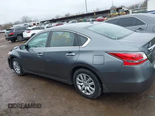 2015 Nissan Altima 2.5 S with VIN 1N4AL3AP4FC145273, listed as a IAAI auction lot 41918180 with 136,239 mi miles. Bid and sale history available at carsss.com. Image 14.