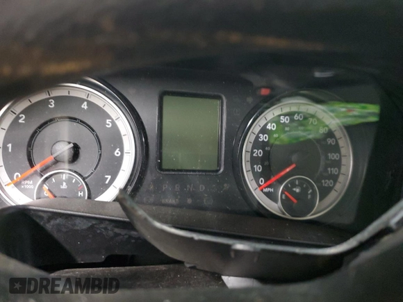 2017 Ram 1500 Tradesman z VIN 3C6JR6AG1HG510512, wystawiony jako Copart lot #87580045 z przebiegiem Nie podano mil oraz Szkoda całkowita • Salvage title. Historia ofert i sprzedaży dostępna na DreamBid. Obrazek 9.