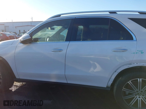 2024 Mercedes-Benz GLE 450 с VIN 4JGFB5KB2RB180482, выставлен на аукционе IAAI как лот 41363826 с пробегом 6 430 миль миль и . История ставок и продаж доступна на DreamBid. Изображение 14.