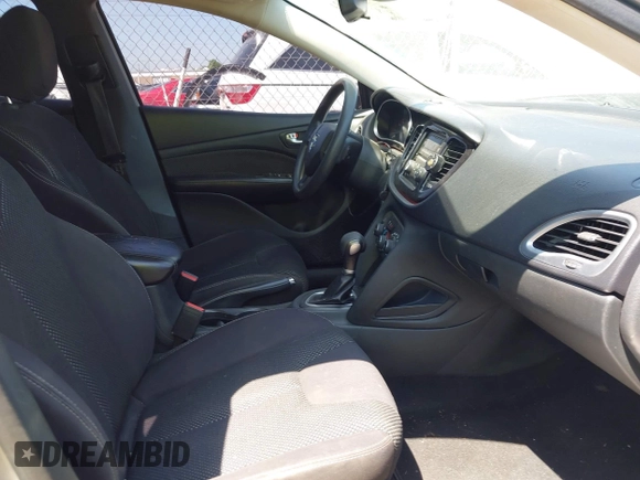 2015 Dodge Dart SXT z VIN 1C3CDFBB3FD212285, wystawiony jako IAAI lot #42231934 z przebiegiem 123 696 mil mil oraz . Historia ofert i sprzedaży dostępna na DreamBid. Obrazek 5.