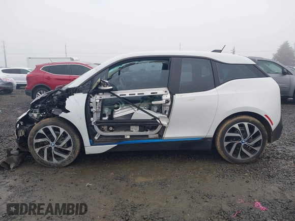 2014 BMW i3 z VIN WBY1Z4C55EV273629, wystawiony jako IAAI lot #41337472 z przebiegiem 113 122 mil mil oraz . Historia ofert i sprzedaży dostępna na DreamBid. Obrazek 15.
