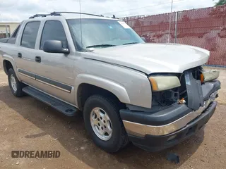 2006 Chevrolet Avalanche Z66 z VIN 3GNEC12Z36G170301, wystawiony jako IAAI lot #42129314 z przebiegiem 418 738 mil mil oraz . Historia ofert i sprzedaży dostępna na DreamBid. Obrazek 1.