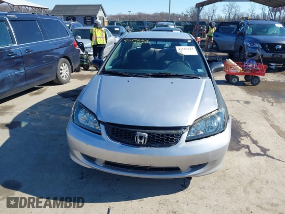2004 Honda Civic LX with VIN 1HGEM22524L022246, listed as a IAAI auction lot 41589224 with 149,188 mi miles. Bid and sale history available at carsss.com. Image 12.