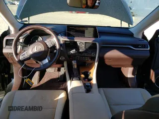 2018 Lexus RX with VIN JTJBZMCA8J2038024, listed as a Copart auction lot 72707932 with 32,719 mi miles. Bid and sale history available at carsss.com. Image 8.