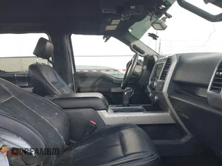 2019 Ford F-150 XL with VIN 1FTEW1E53KKE13293, listed as a IAAI auction lot 41449185 with 68,215 mi miles. Bid and sale history available at carsss.com. Image 5.