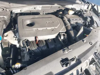 2016 Kia Optima LX with VIN 5XXGT4L31GG022844, listed as a IAAI auction lot 41240100 with 121,586 mi miles and . Bid and sale history available at DreamBid. Image 10.