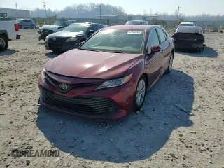 2020 Toyota Camry LE with VIN 4T1C11AK6LU947925, listed as a Copart auction lot 47121015 with 103,598 mi miles and Salvage Title. Bid and sale history available at carsss.com. Image 11.