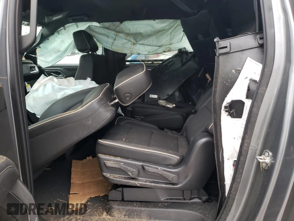 2022 Chevrolet Suburban Premier with VIN 1GNSCFKD9NR157958, listed as a Copart auction lot 53354422 with 7,800 mi miles and Non repairable. Bid and sale history available at DreamBid. Image 6.