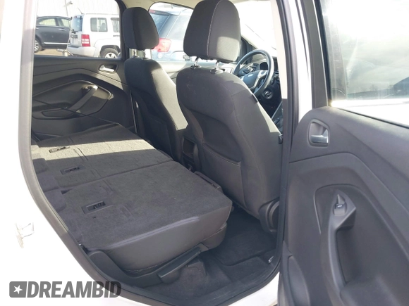 2014 Ford Escape SE with VIN 1FMCU0GXXEUC51060, listed as a IAAI auction lot 41814380 with 155,233 mi miles. Bid and sale history available at carsss.com. Image 8.