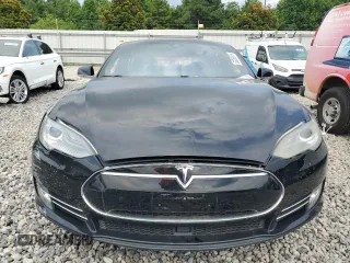 2014 Tesla Model S 60 z VIN 5YJSA1H12EFP62263, wystawiony jako Copart lot #63258675 z przebiegiem Nie podano mil oraz Czysty tytuł • Clean title. Historia ofert i sprzedaży dostępna na DreamBid. Obrazek 5.