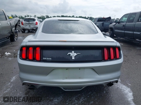 2016 Ford Mustang V6 с VIN 1FA6P8AM2G5321420, выставлен на аукционе IAAI как лот 42525170 с пробегом Не указан миль и . История ставок и продаж доступна на DreamBid. Изображение 16.