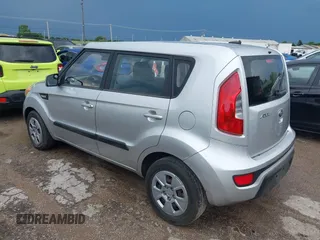 2013 Kia Soul with VIN KNDJT2A51D7517273, listed as a IAAI auction lot 42116861 with 151,617 mi miles. Bid and sale history available at carsss.com. Image 3.