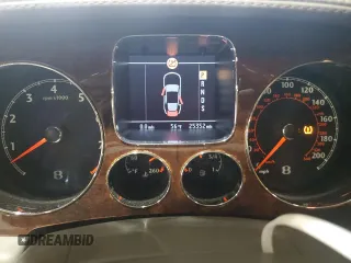 2006 Bentley Flying Spur with VIN SCBBR53W06C034462, listed as a Copart auction lot 46793785 with 25,352 mi miles and Salvage Title. Bid and sale history available at DreamBid. Image 9.