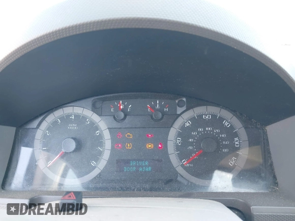 2008 Ford Escape XLT with VIN 1FMCU93198KC12899, listed as a IAAI auction lot 41768951 with 202,830 mi miles. Bid and sale history available at carsss.com. Image 7.