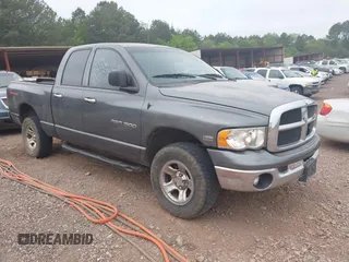 2004 Dodge 1500 SLT with VIN 1D7HU18D44S573214, listed as a IAAI auction lot 42054270 with 376,750 mi miles. Bid and sale history available at carsss.com. Image 1.