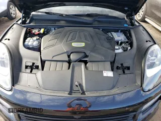 2021 Porsche Cayenne E-Hybrid with VIN WP1AE2AYXMDA24681, listed as a Copart auction lot 74823124 with 29,101 mi miles and Non repairable. Bid and sale history available at DreamBid. Image 12.