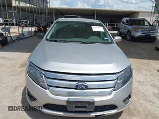 2012 Ford Fusion Hybrid с VIN 3FADP0L36CR426322, выставлен на аукционе IAAI как лот 42592635 с пробегом 151 941 миль миль и . История ставок и продаж доступна на DreamBid. Изображение 13.