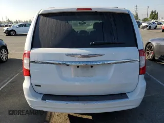 2014 Chrysler Town & Country Touring with VIN 2C4RC1BG3ER443061, listed as a Copart auction lot 73010804 with 138,717 mi miles and Clean Title. Bid and sale history available at DreamBid. Image 6.