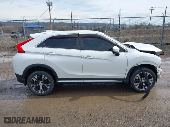 2018 Mitsubishi Eclipse Cross SE with VIN JA4AT5AA6JZ070237, listed as a IAAI auction lot 41922238 with 82,571 mi miles and . Bid and sale history available at DreamBid. Image 14.