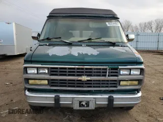 1995 Chevrolet Chevy Van z VIN 1GBEG25K8SF209126, wystawiony jako Copart lot #86254464 z przebiegiem 161 683 mil mil oraz Czysty tytuł • Clean title. Historia ofert i sprzedaży dostępna na DreamBid. Obrazek 5.
