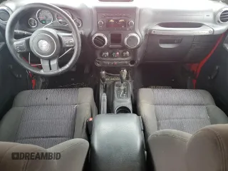 2012 Jeep Wrangler Unlimited Sport z VIN 1C4BJWDG0CL272440, wystawiony jako Copart lot #56044005 z przebiegiem 143 117 mil mil oraz Szkoda całkowita • Salvage title. Historia ofert i sprzedaży dostępna na DreamBid. Obrazek 8.