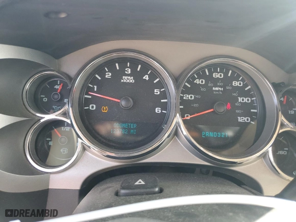 2008 Chevrolet Silverado 1500 LT w/1LT with VIN 2GCEK13M881231832, listed as a Copart auction lot 82622524 with 123,782 mi miles and Salvage Title. Bid and sale history available at carsss.com. Image 9.