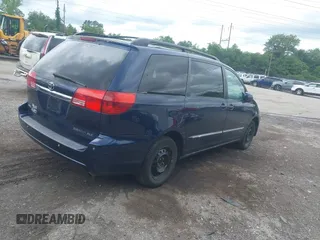 2004 Toyota Sienna XLE z VIN 5TDBA22C74S001710, wystawiony jako IAAI lot #42361624 z przebiegiem 265 865 mil mil oraz . Historia ofert i sprzedaży dostępna na DreamBid. Obrazek 4.