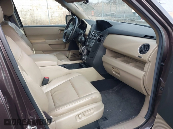 2013 Honda Pilot EX-L with VIN 5FNYF4H76DB016821, listed as a IAAI auction lot 41477343 with 129,689 mi miles and . Bid and sale history available at DreamBid. Image 5.