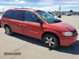 2005 Dodge Caravan SXT with VIN 2D4GP44L05R218848, listed as a Copart auction lot 61288954 with 201,265 mi miles and Salvage Title. Bid and sale history available at carsss.com. Image 4.