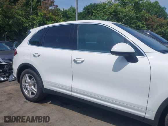 2013 Porsche Cayenne S with VIN WP1AB2A20DLA86634, listed as a IAAI auction lot 42318266 with 82,994 mi miles and . Bid and sale history available at DreamBid. Image 14.