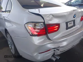 2013 BMW 3 Series 328i с VIN WBA3A5C54DF603211, выставлен на аукционе IAAI как лот 42541672 с пробегом 165 350 миль миль и . История ставок и продаж доступна на DreamBid. Изображение 6.
