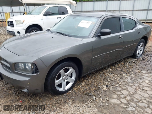 2008 Dodge Charger z VIN 2B3KA43G58H143802, wystawiony jako IAAI lot #42111772 z przebiegiem 225 931 mil mil oraz . Historia ofert i sprzedaży dostępna na DreamBid. Obrazek 2.