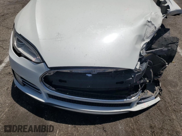 2013 Tesla Model S Performance с VIN 5YJSA1DP3DFP10567, выставлен на аукционе Copart как лот 58352955 с пробегом 128 438 миль миль и Списание • Salvage title. История ставок и продаж доступна на DreamBid. Изображение 11.
