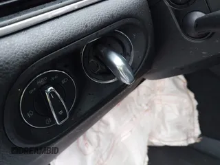 2016 Porsche Macan S с VIN WP1AB2A57GLB46214, выставлен на аукционе IAAI как лот 41537161 с пробегом Не указан миль и . История ставок и продаж доступна на DreamBid. Изображение 11.