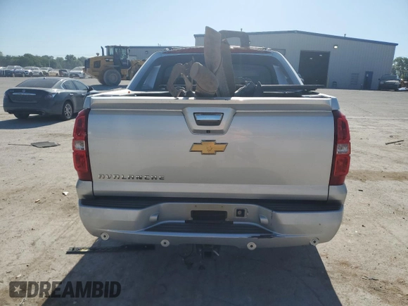 2013 Chevrolet Avalanche LT с VIN 3GNTKFE7XDG171041, выставлен на аукционе Copart как лот 56966925 с пробегом 155 874 миль миль и Списание • Salvage title. История ставок и продаж доступна на DreamBid. Изображение 6.