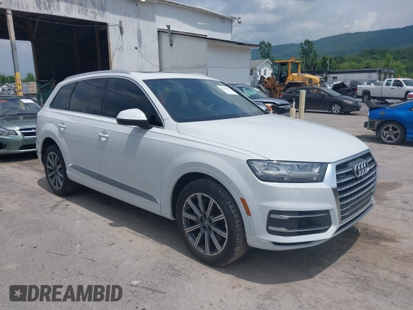 2017 Audi Q7 Prestige with VIN WA1VAAF73HD037362, listed as a IAAI auction lot 42423433 with 71,357 mi miles and . Bid and sale history available at DreamBid. Image 1.